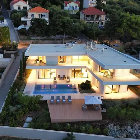 Brac Villa *