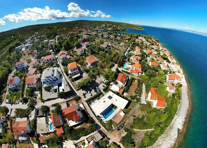 Brac Villa *