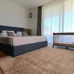 Brac Vila Splitska