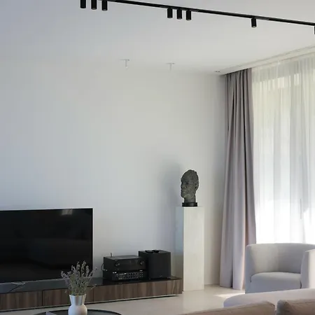 Brac Villa *