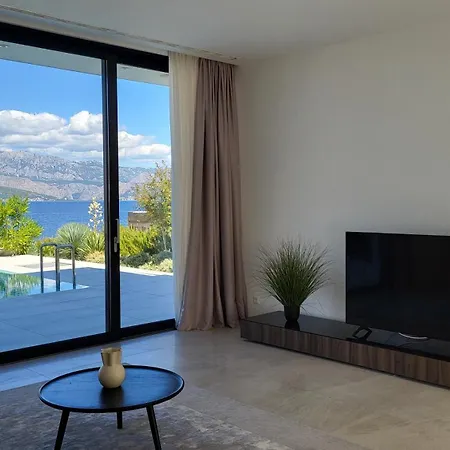 Brac Villa *