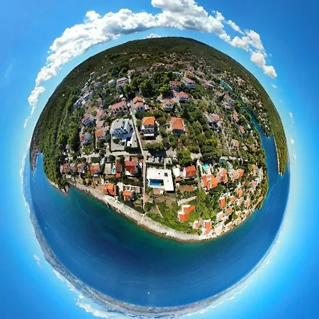 Brac * Splitska