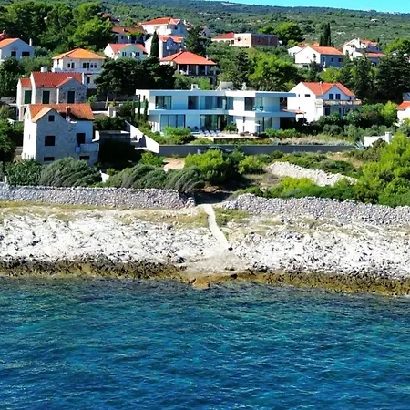 Brac Villa